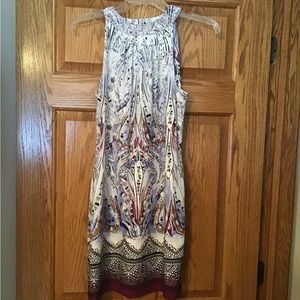 Women’s White House Black Market sleeveless jewel neck dress. XSP